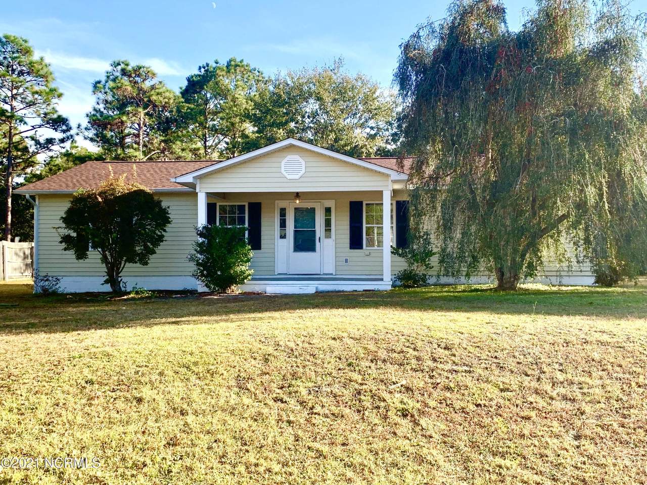 2712 Evans Circle - Photo 1