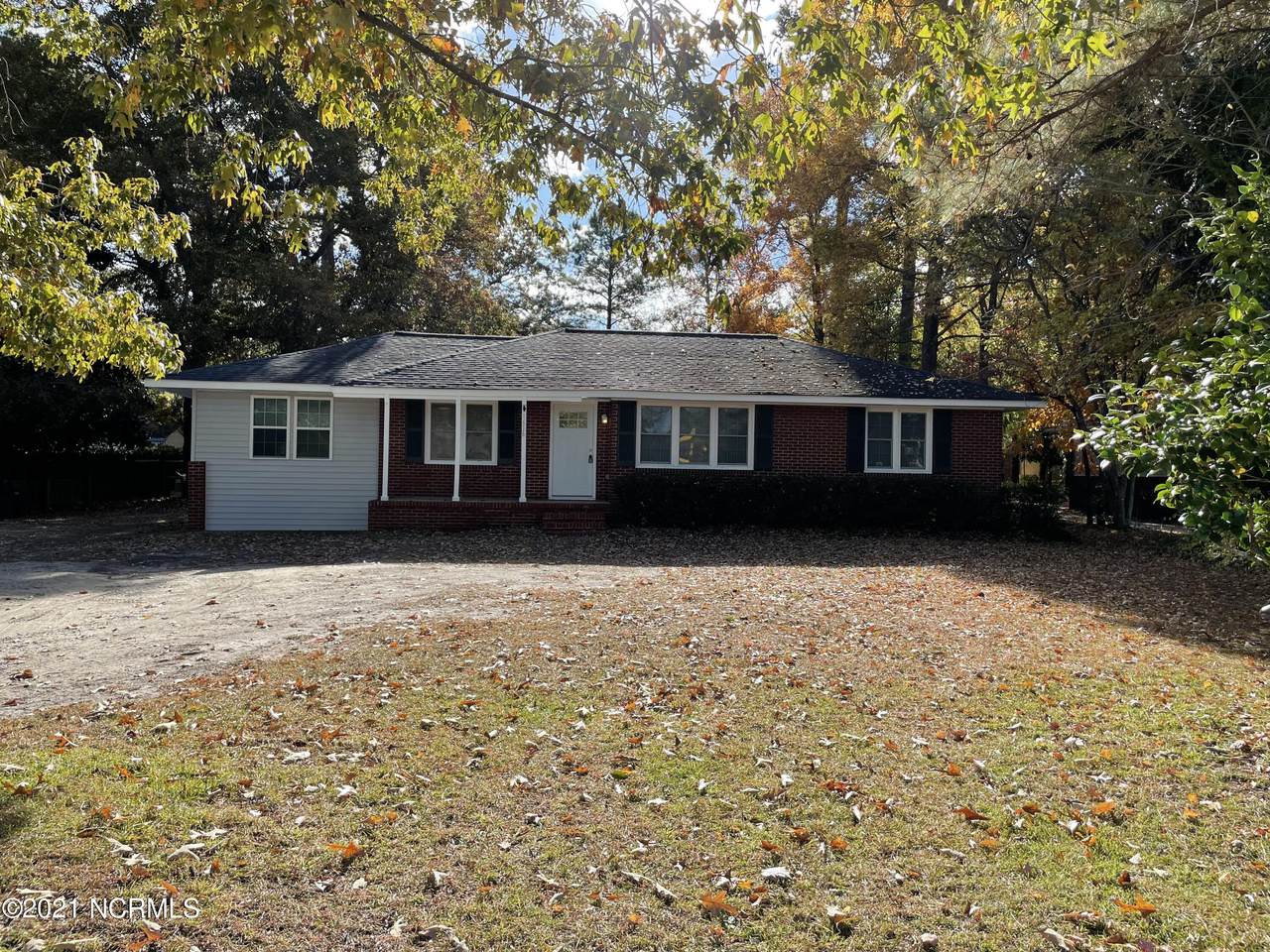 1616 Greenville Boulevard - Photo 1