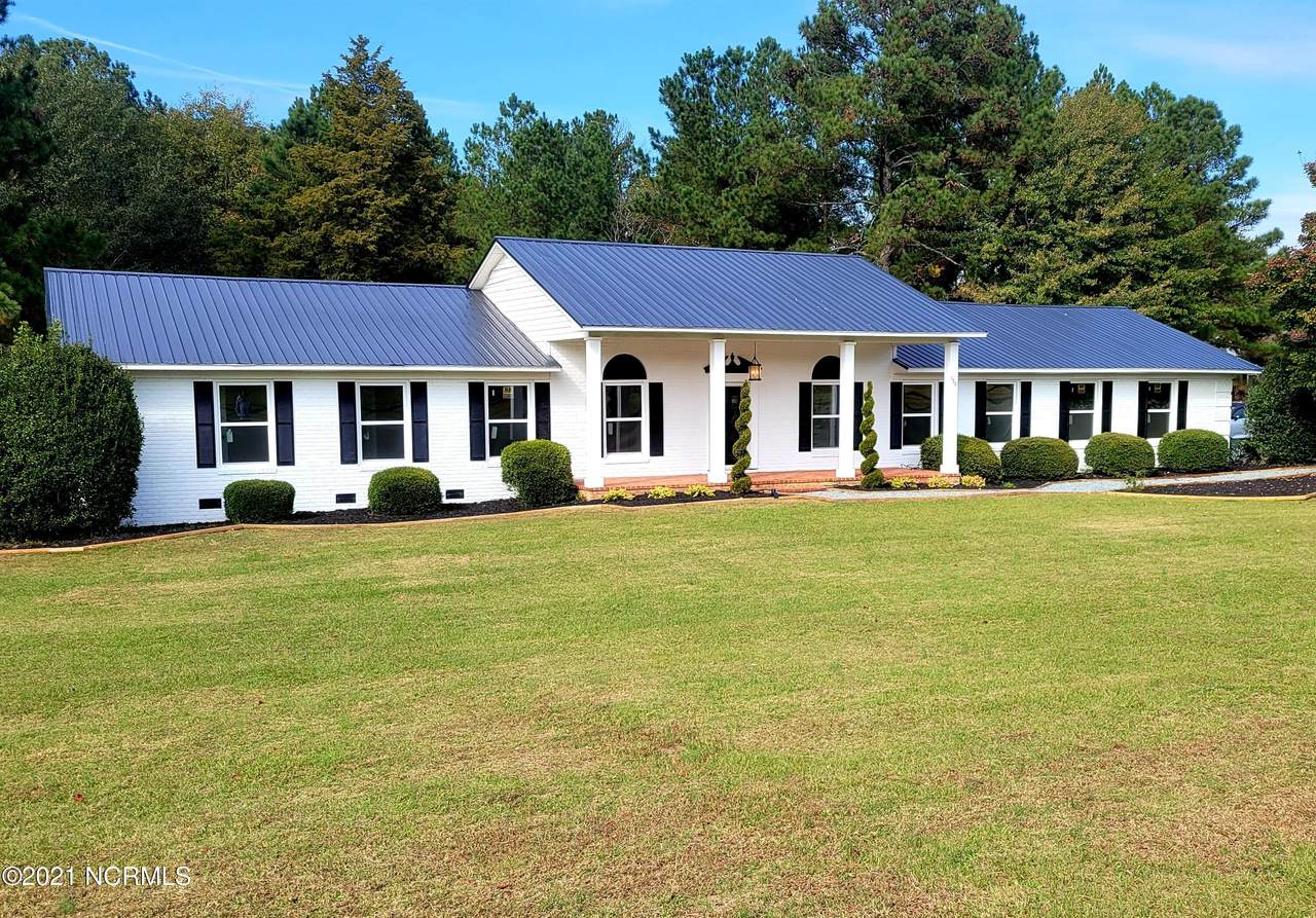 138 Shenandoah Road - Photo 1