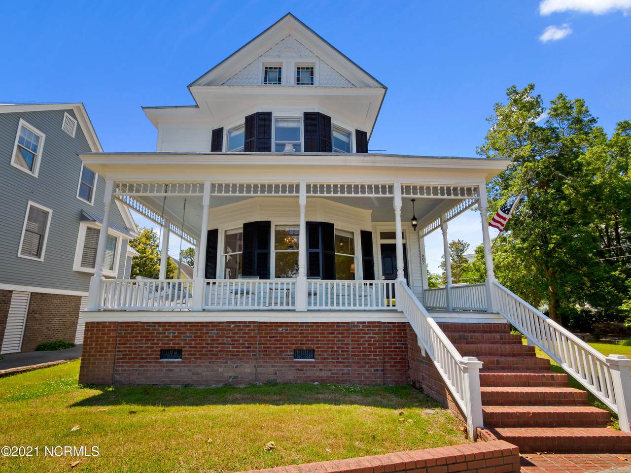 507 Front Street - Photo 1