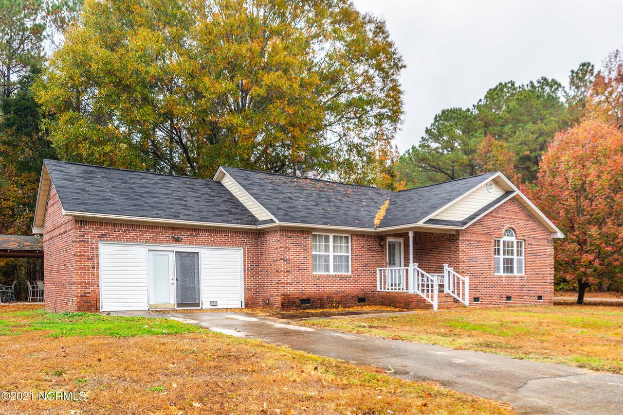 2895 Trevor Drive - Photo 1