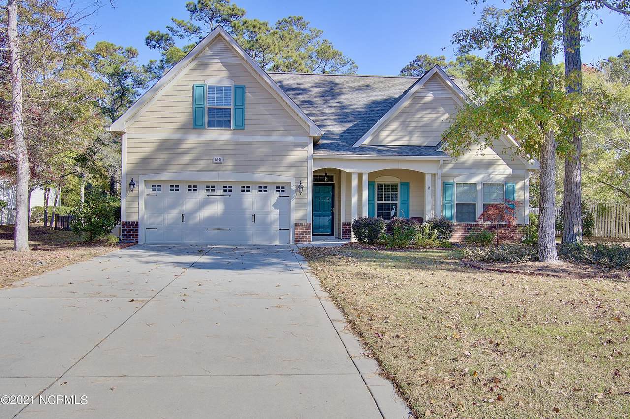 1644 Settlers Way - Photo 1