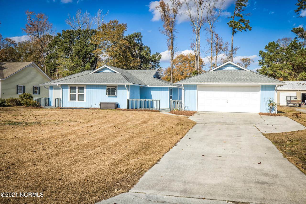 111 Belvedere Court - Photo 1