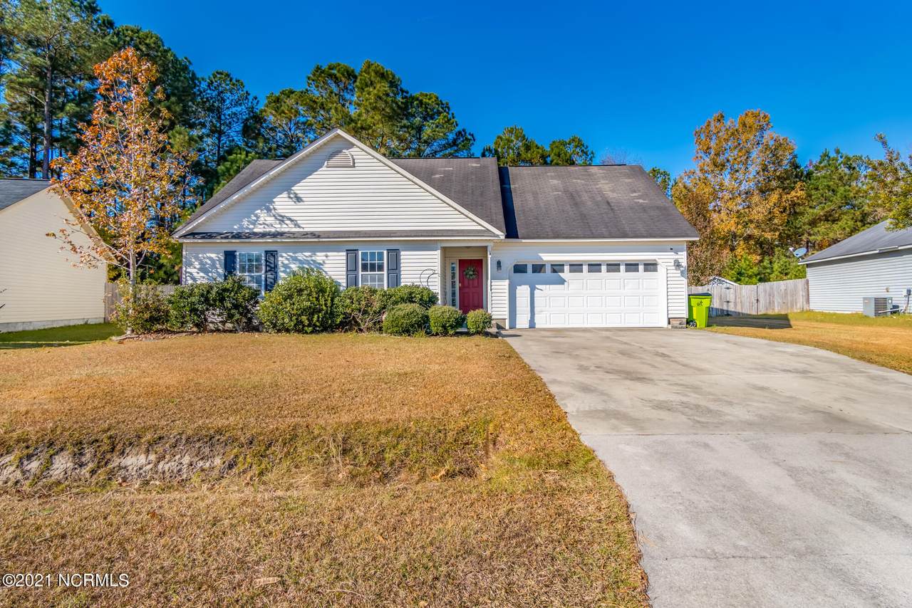 158 Oakley Drive - Photo 1