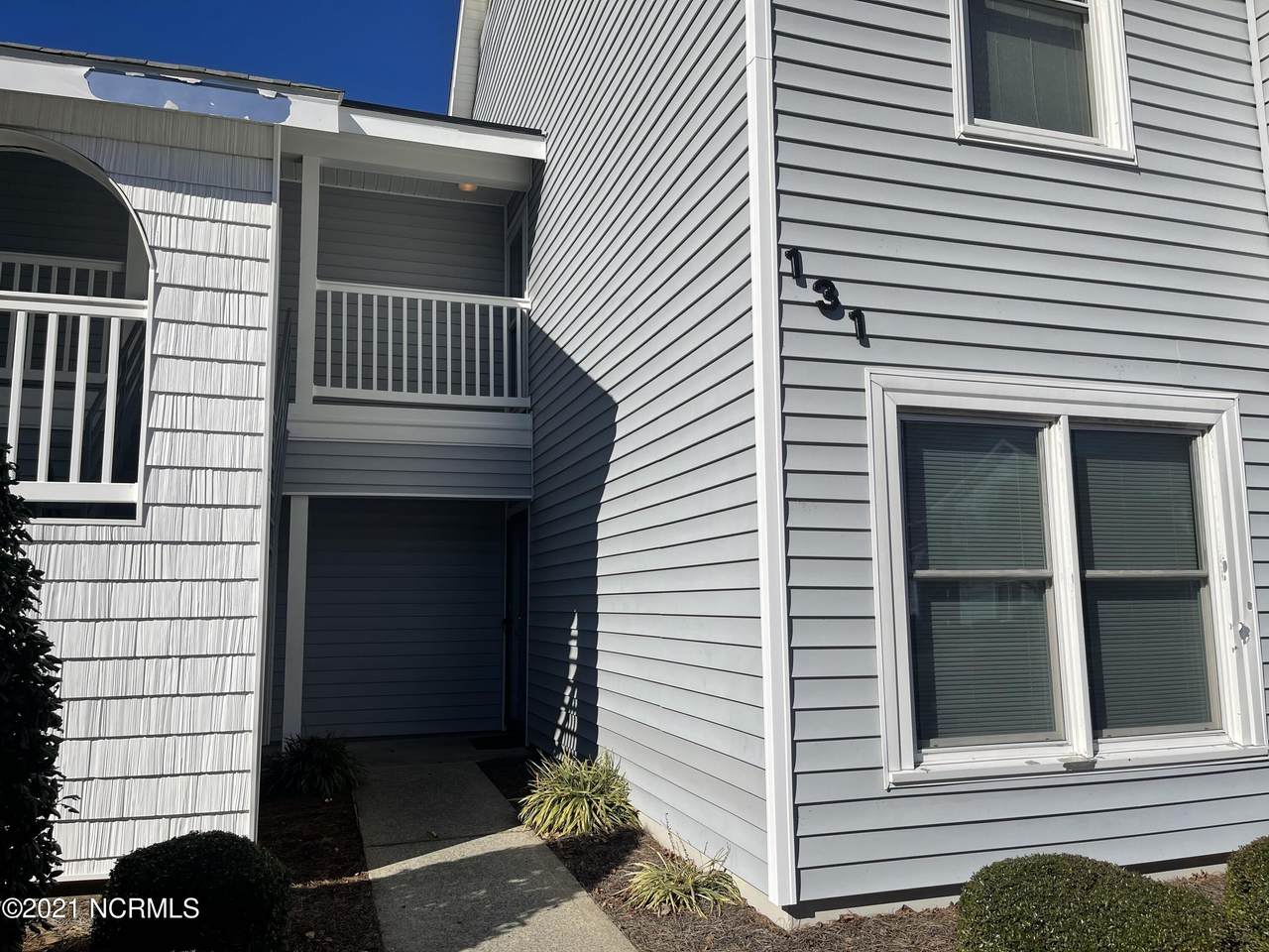 131 Victoria Court - Photo 1