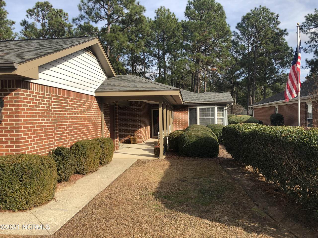 490 Pinehurst Trace Drive - Photo 1