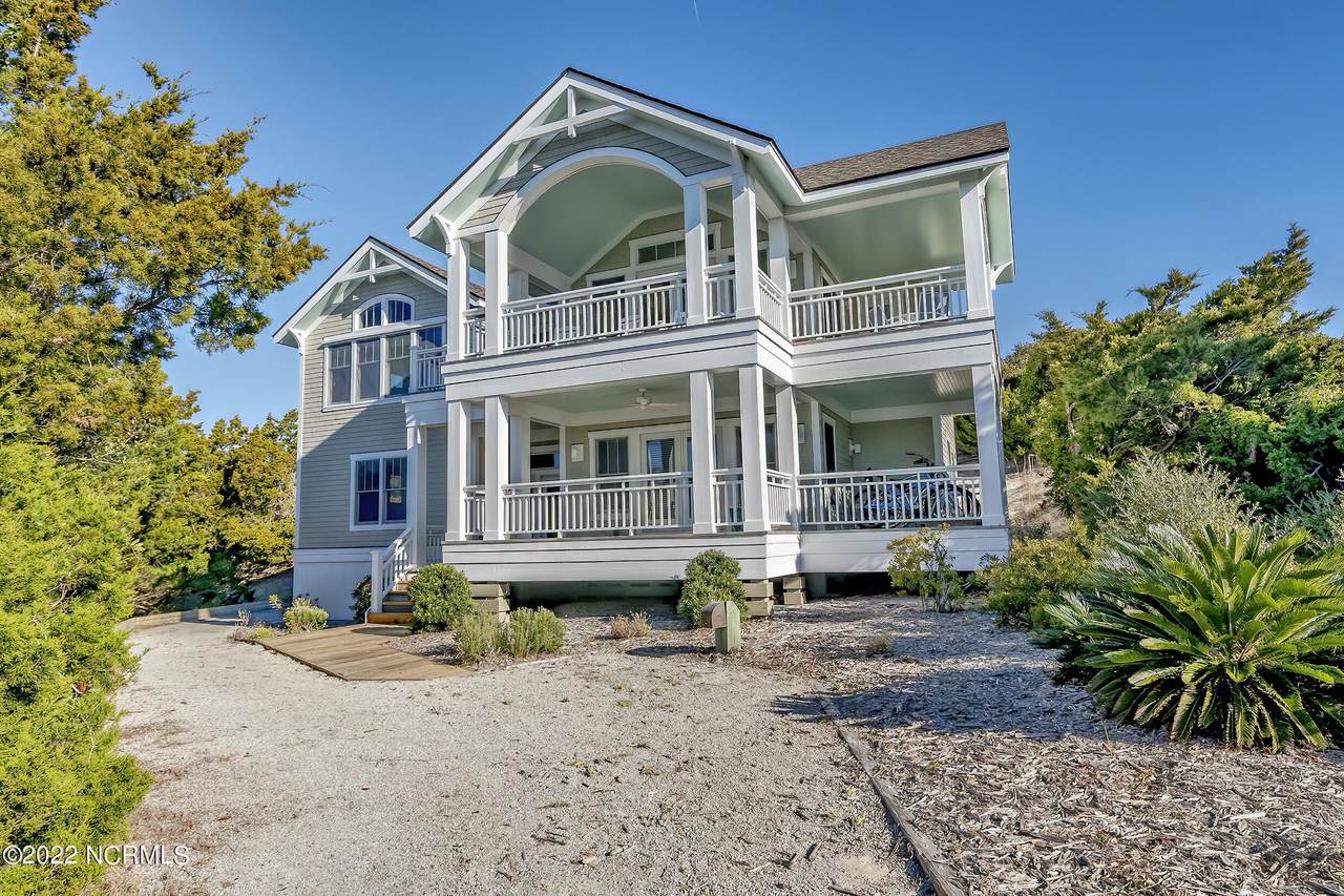 9 Sea Holly Court - Photo 1