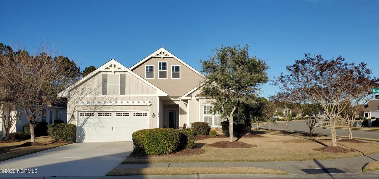 1099 Emerillon Court - Photo 1