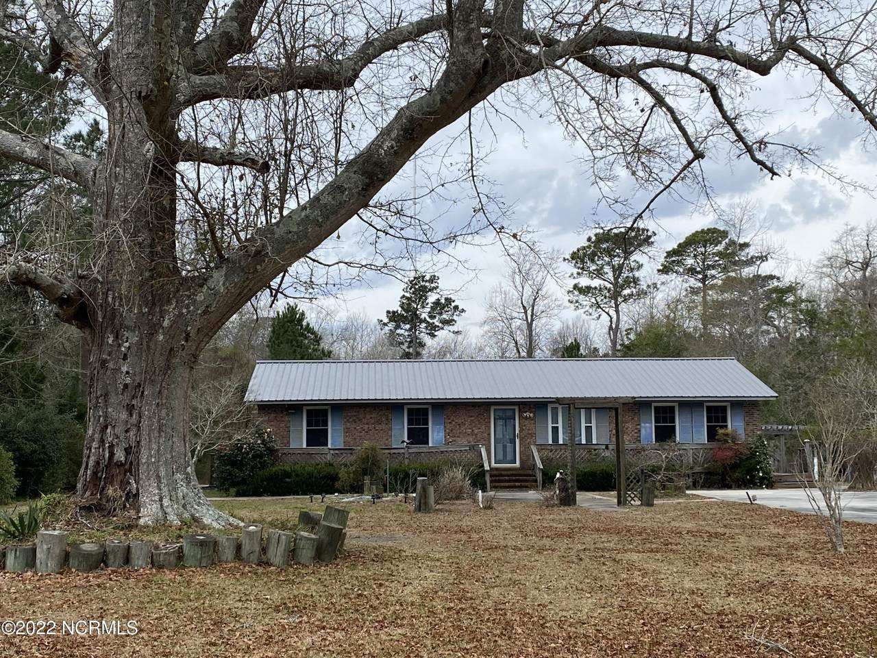 616 Tar Landing Road - Photo 1