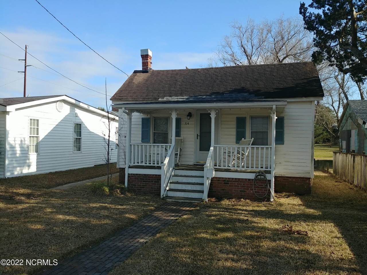 314 Moore Street - Photo 1