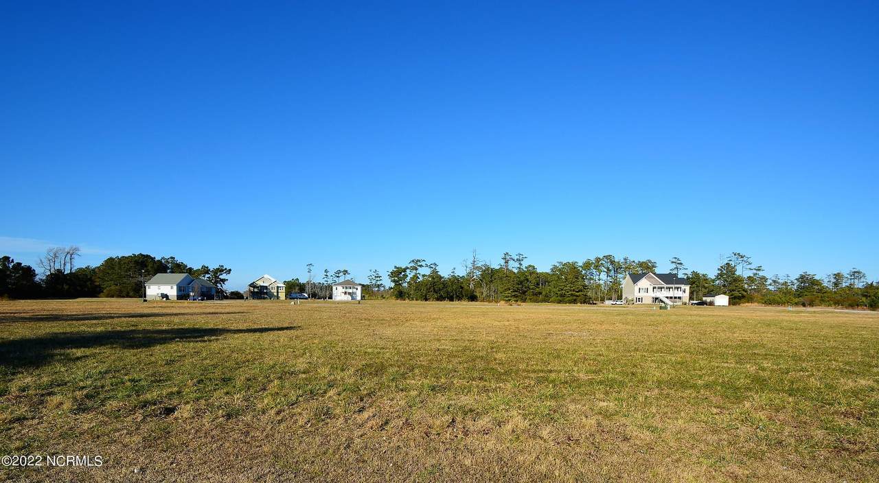 109 Jade Street - Photo 1