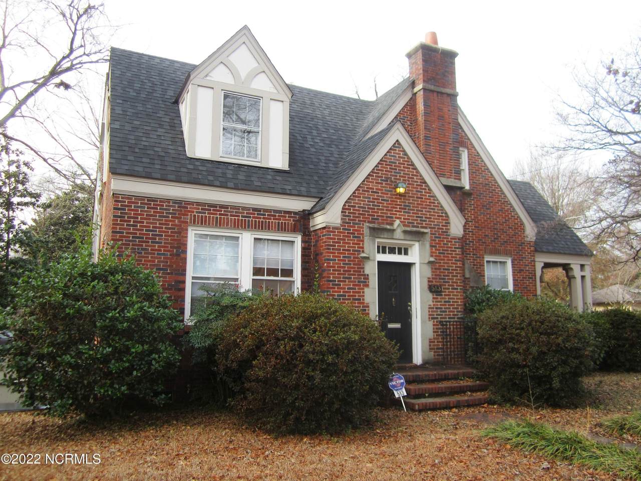 513 Vance Street - Photo 1