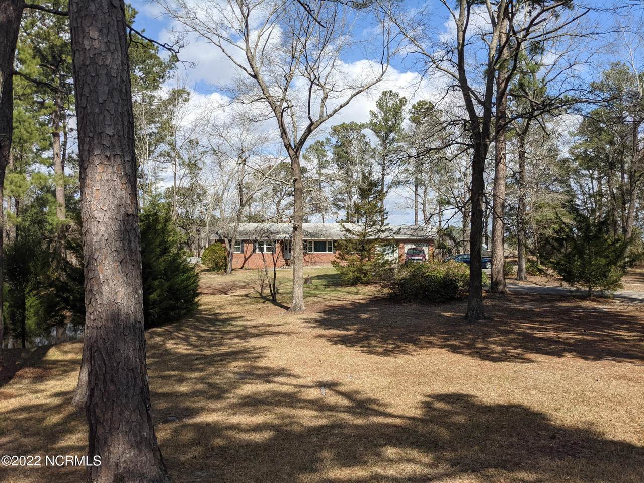 141 Lee Drive - Photo 1