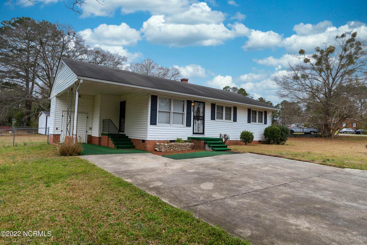 1034 Dogwood Lane - Photo 1