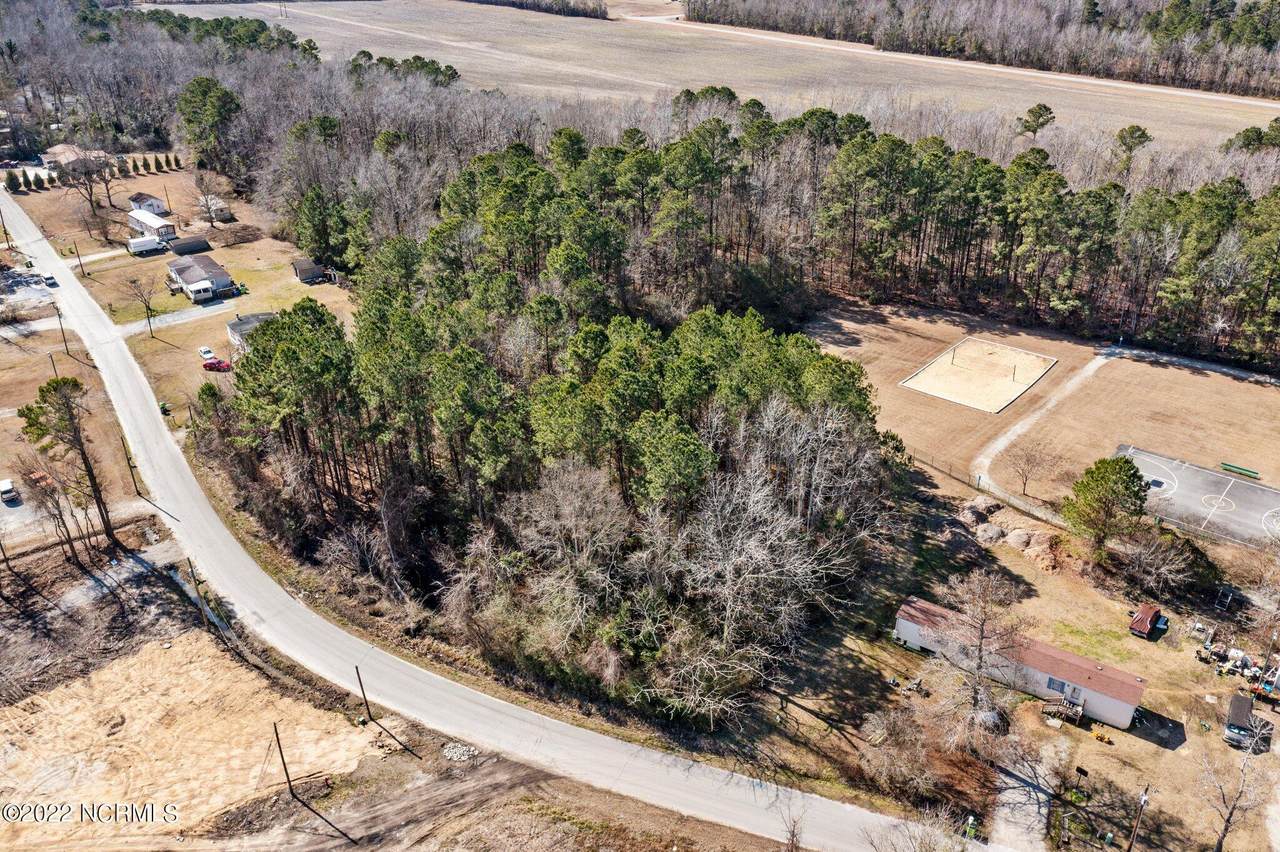 160 Hillmont Road - Photo 1