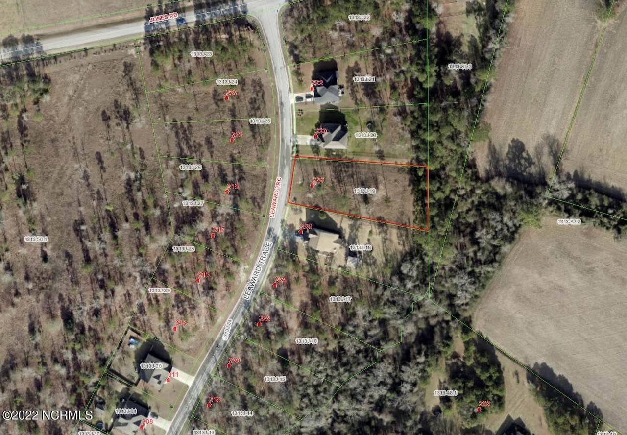 328 Leaward Trace - Photo 1