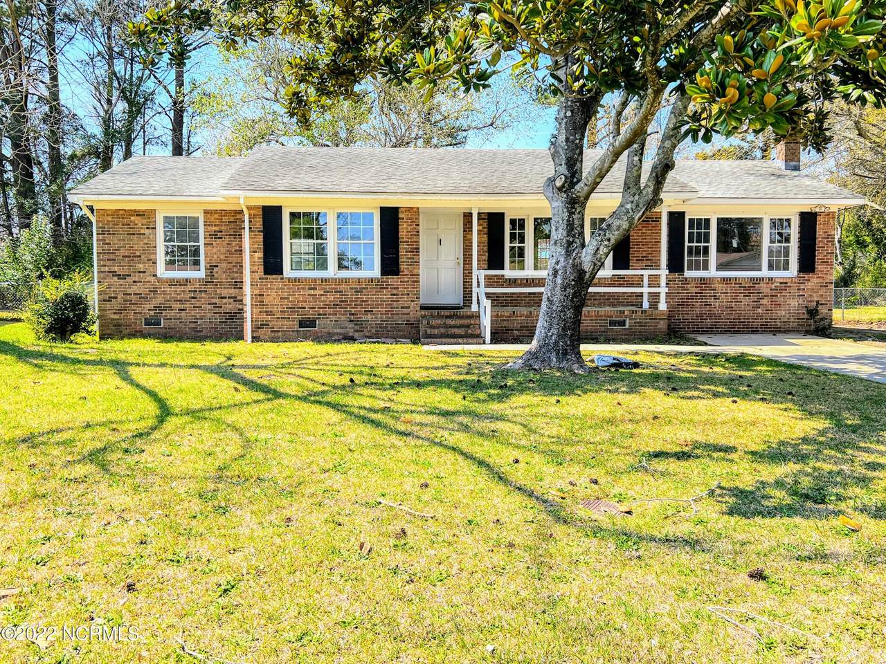 210 Pine Dale Road - Photo 1