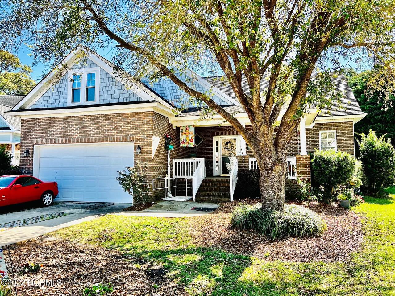 5070 Glen Cove Drive - Photo 1