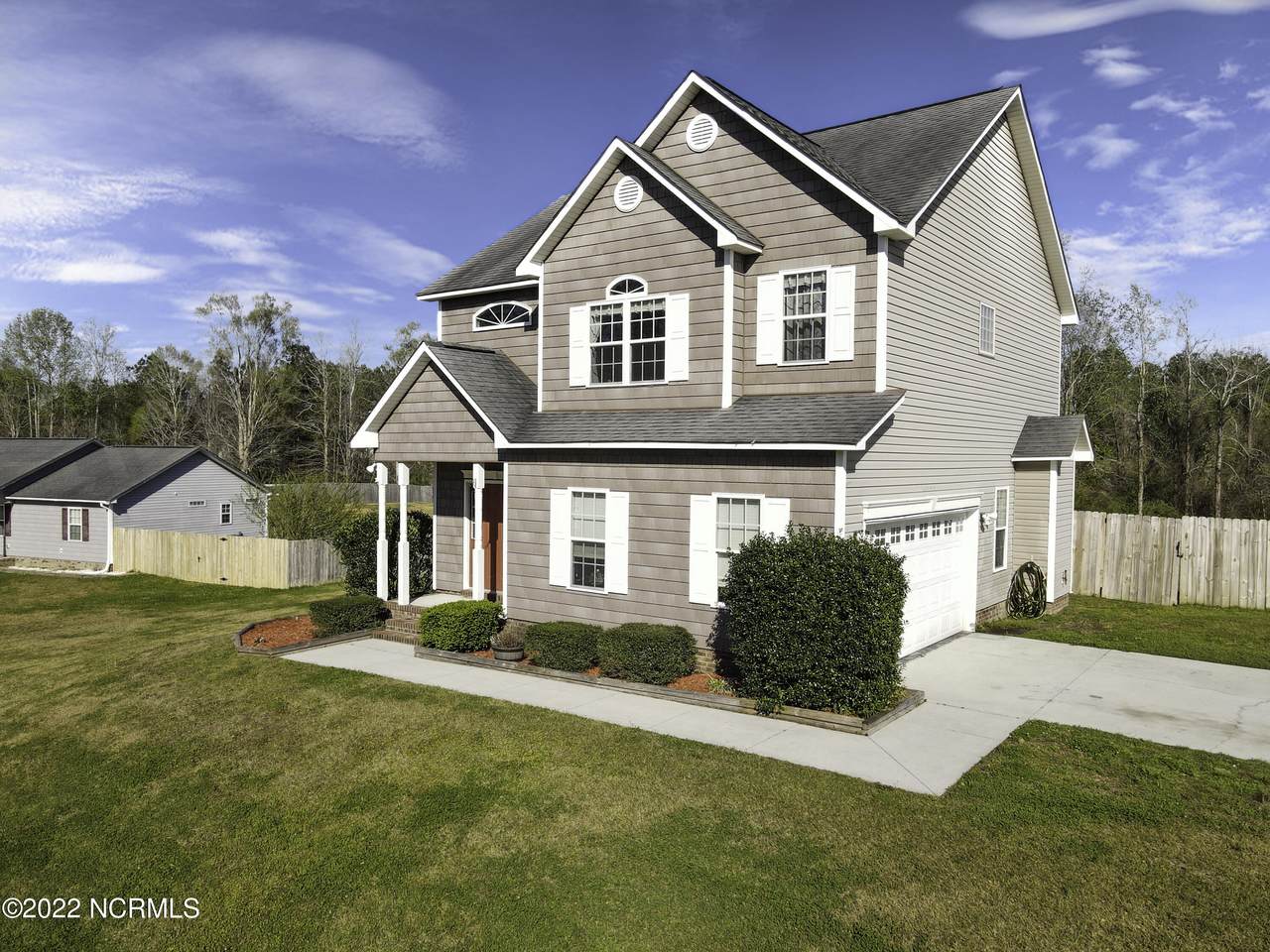 100 Beaver Creek Court - Photo 1