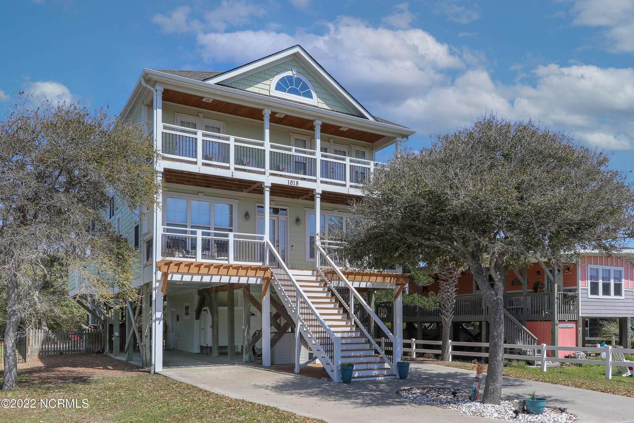1618 Dolphin Drive - Photo 1