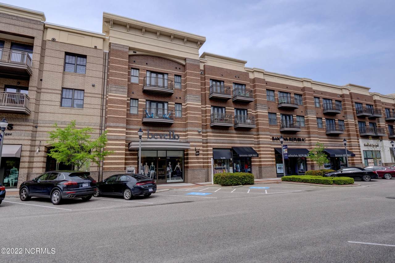 6831 Main Street - Photo 1
