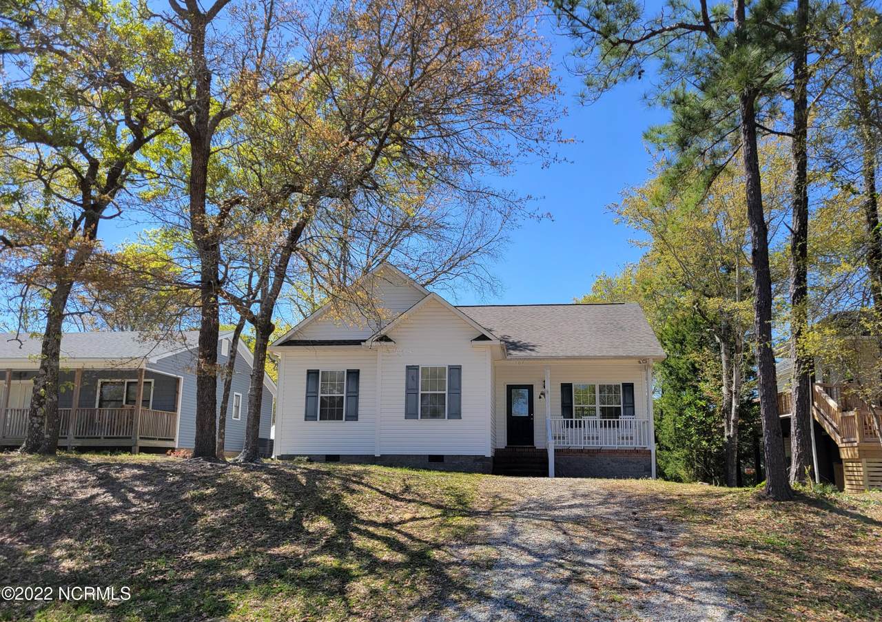 107 34th Street - Photo 1