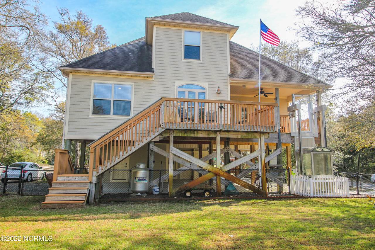1808 Oak Island Drive - Photo 1