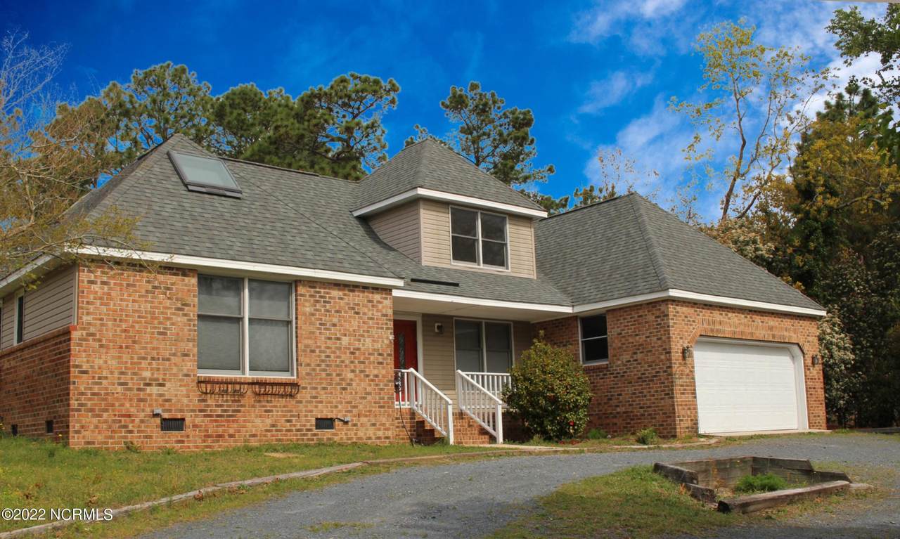 297 Fieldcrest Road - Photo 1