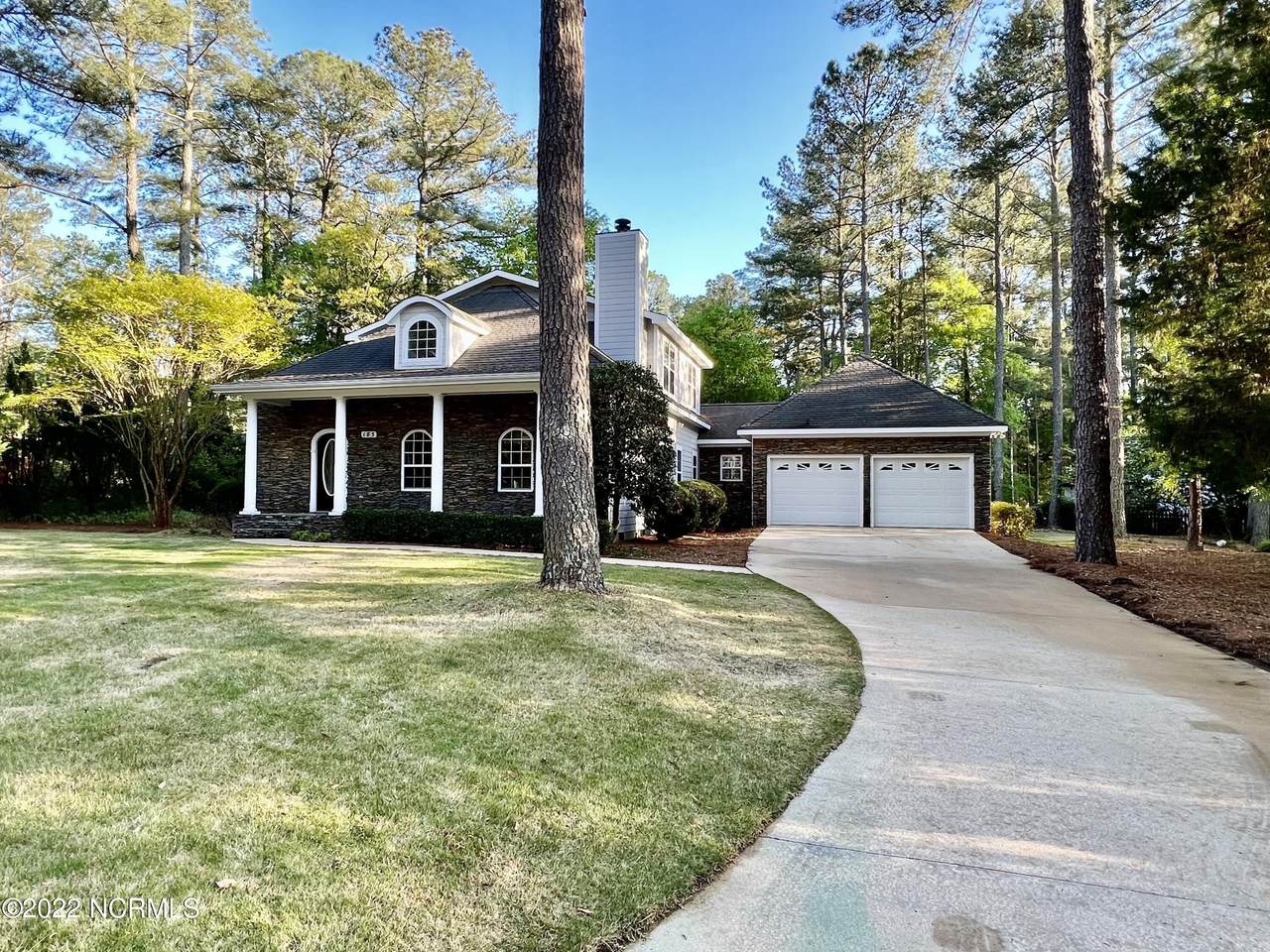 185 Merion Circle - Photo 1