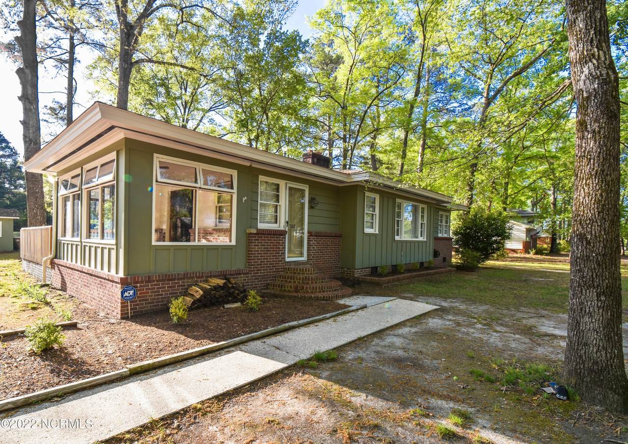 702 Mcneill Drive - Photo 1