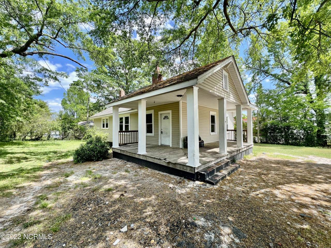 313 Fourth Aleo Avenue - Photo 1