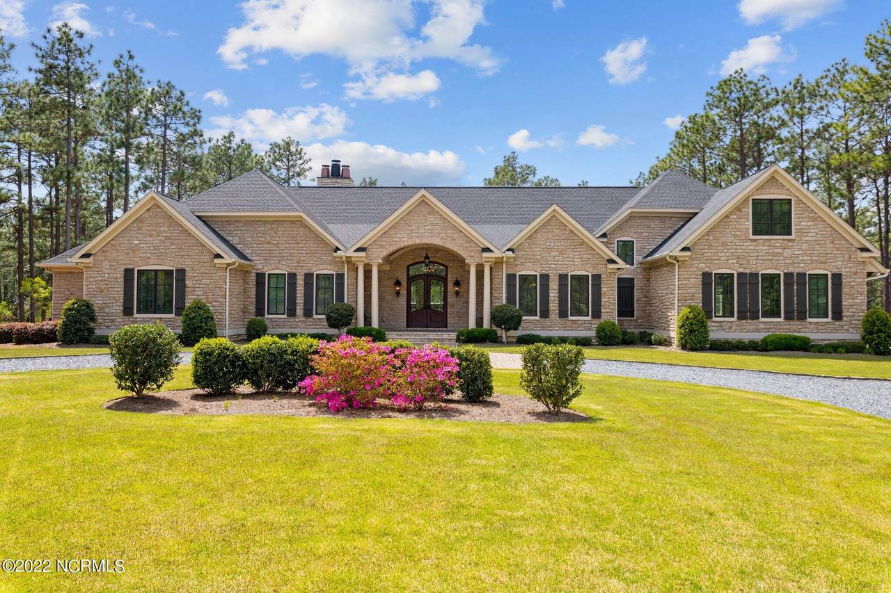 23 Cumberland Drive - Photo 1