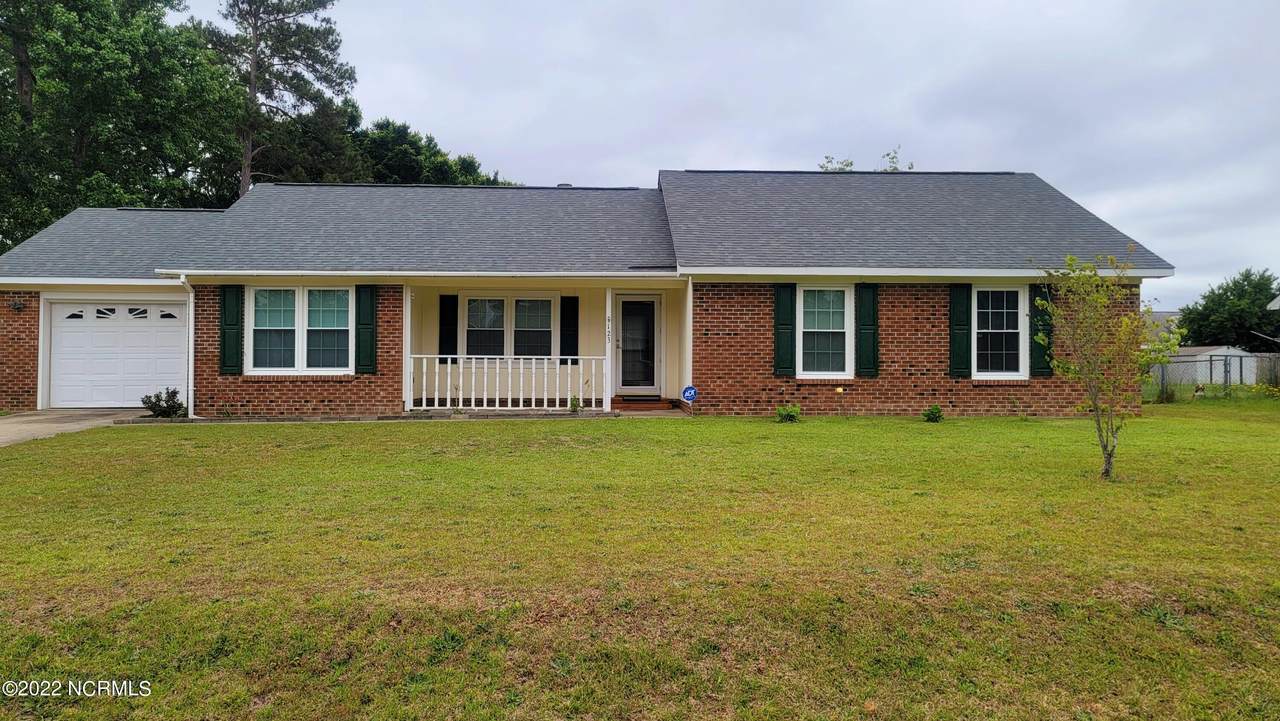 123 Thornbird Drive - Photo 1