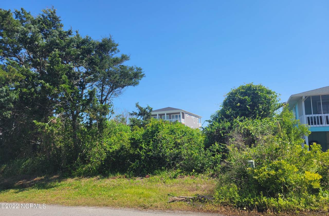 4003 Pelican Drive - Photo 1