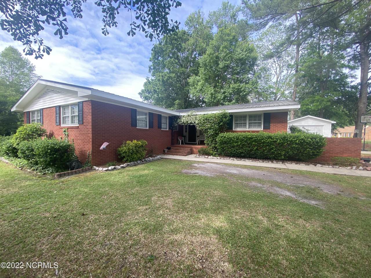 2101 Michelle Drive - Photo 1