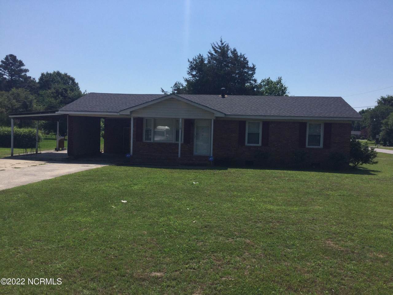 110 Strickland Drive - Photo 1