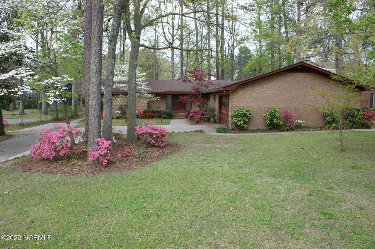 2109 Emerson Road - Photo 1