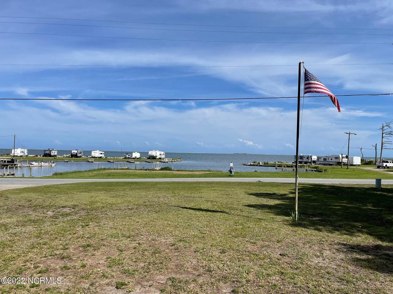 823 Seashore Drive - Photo 1