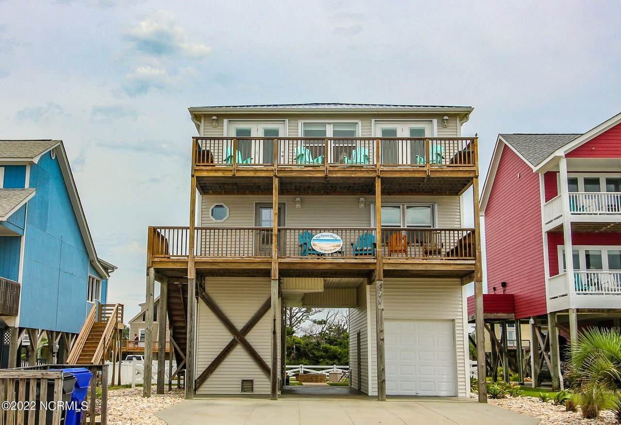 716 Beach Drive - Photo 1