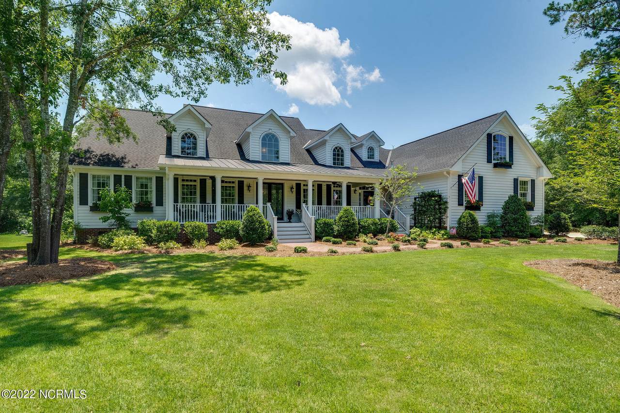 203 River Ridge Drive - Photo 1