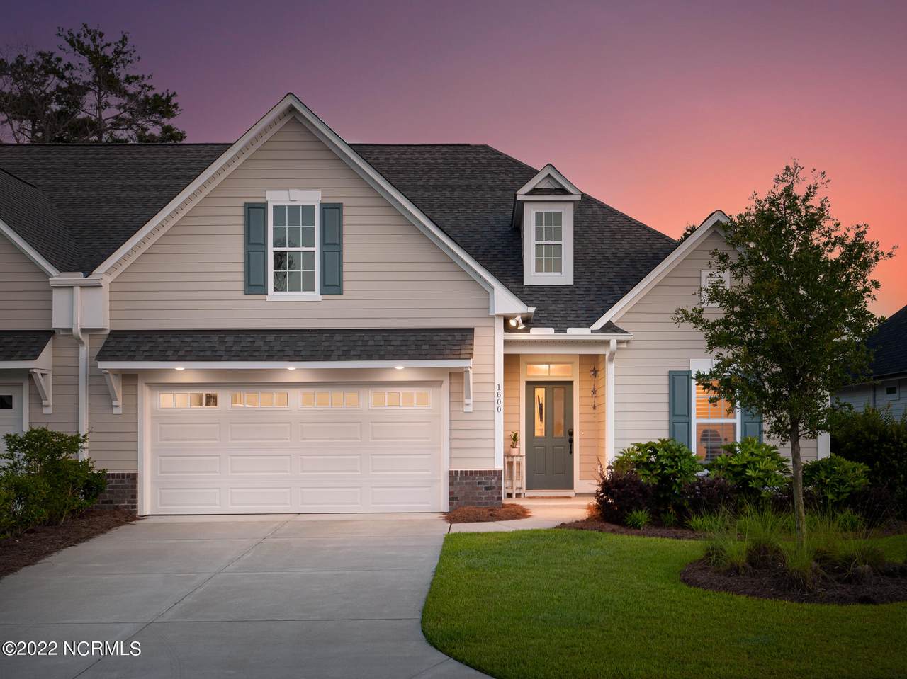 1600 Sand Harbor Circle - Photo 1