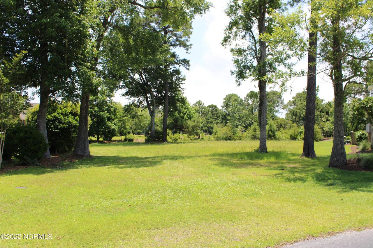4404 Pineland Drive - Photo 1