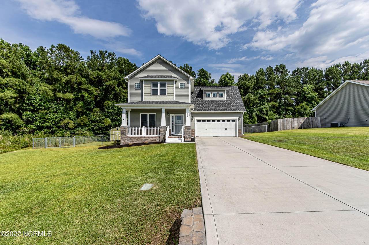 208 Ridge Court - Photo 1