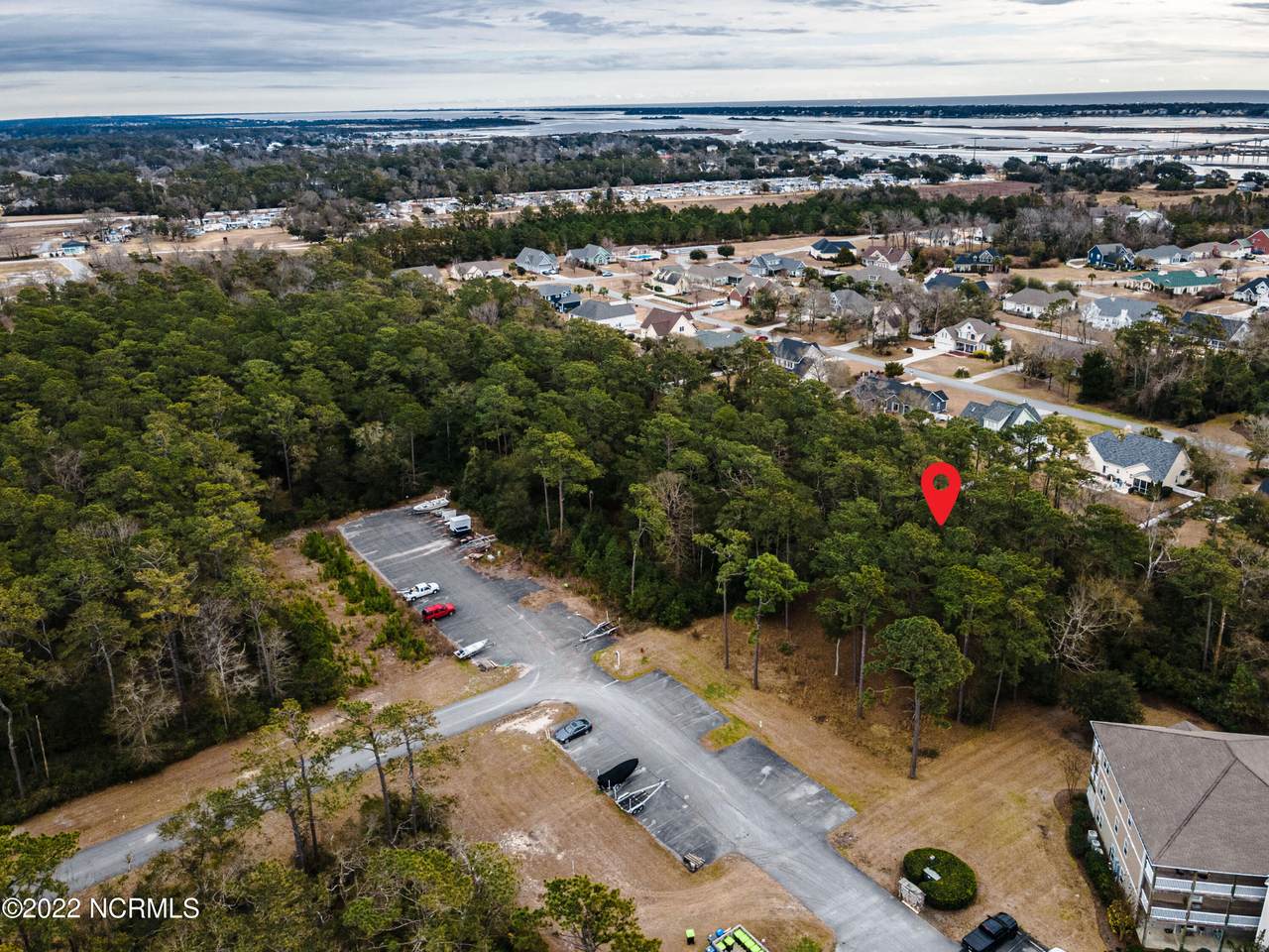 400 Lighthouse Lane - Photo 1