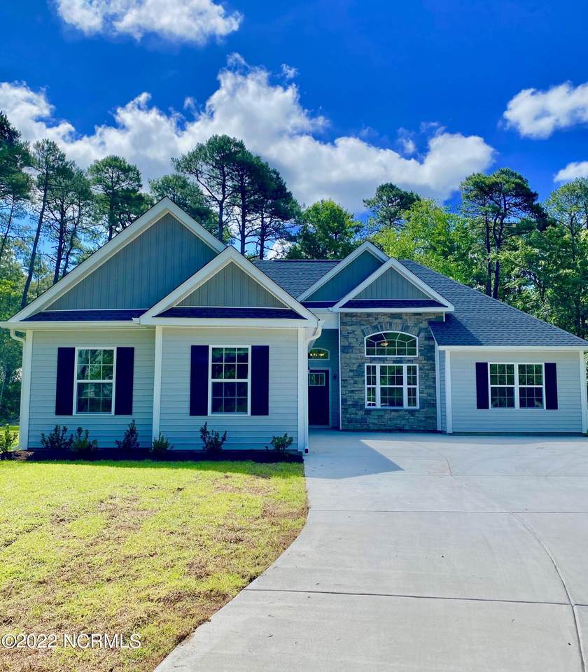 406 Baypark Drive - Photo 1