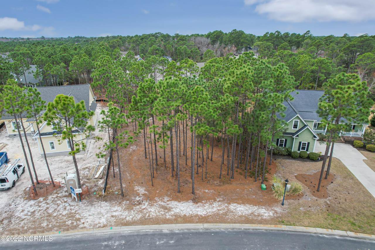 2744 Oak Forest Drive - Photo 1