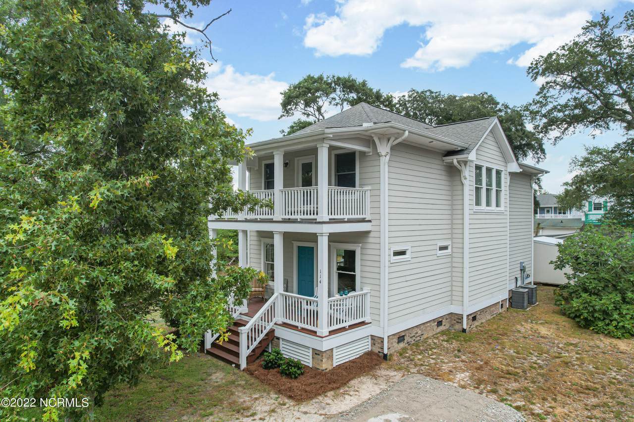 114 42nd Street - Photo 1
