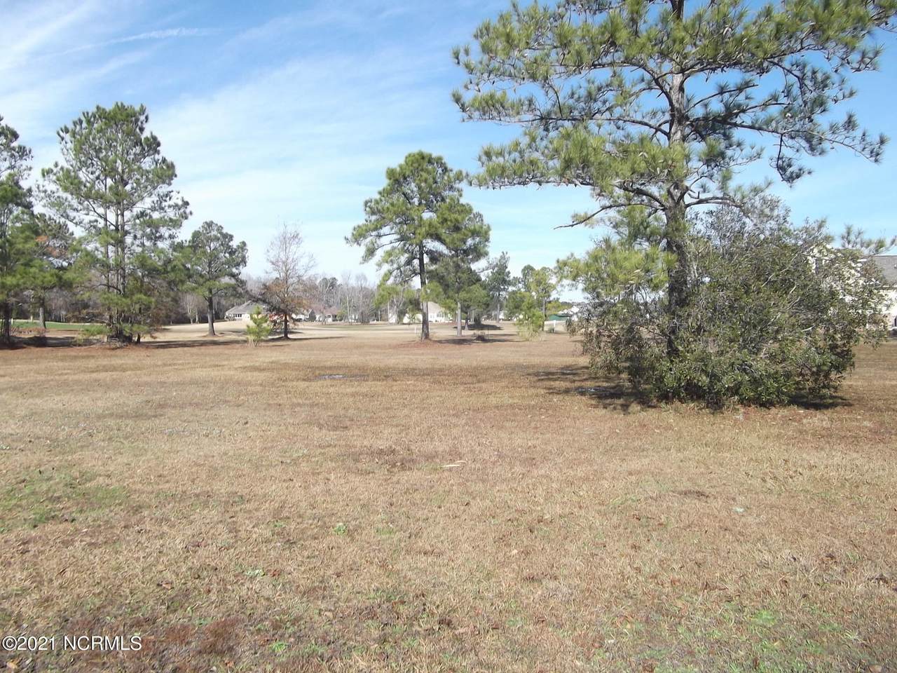 566 Fairburn Court - Photo 1