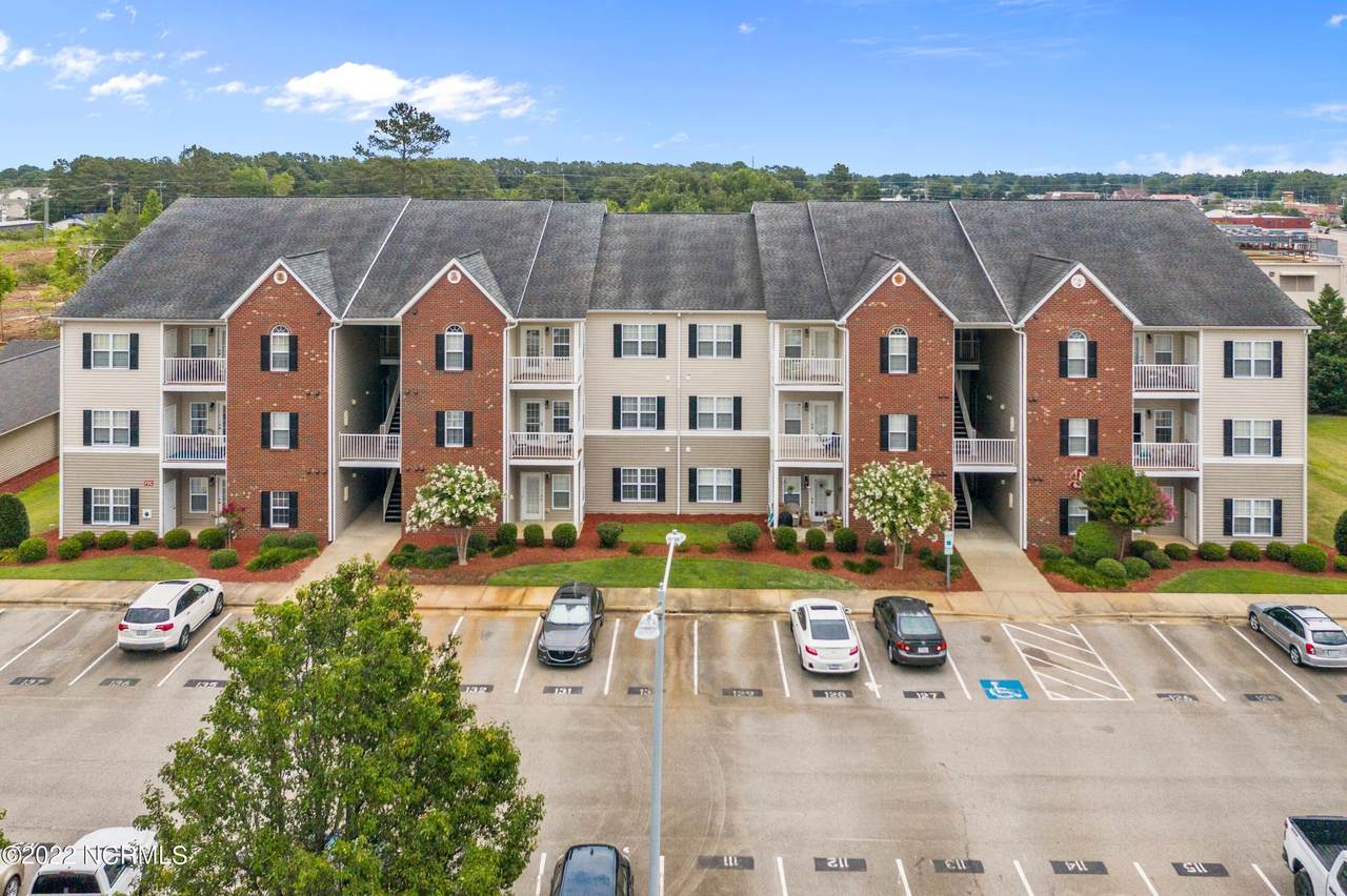 621 Marshtree Lane - Photo 1