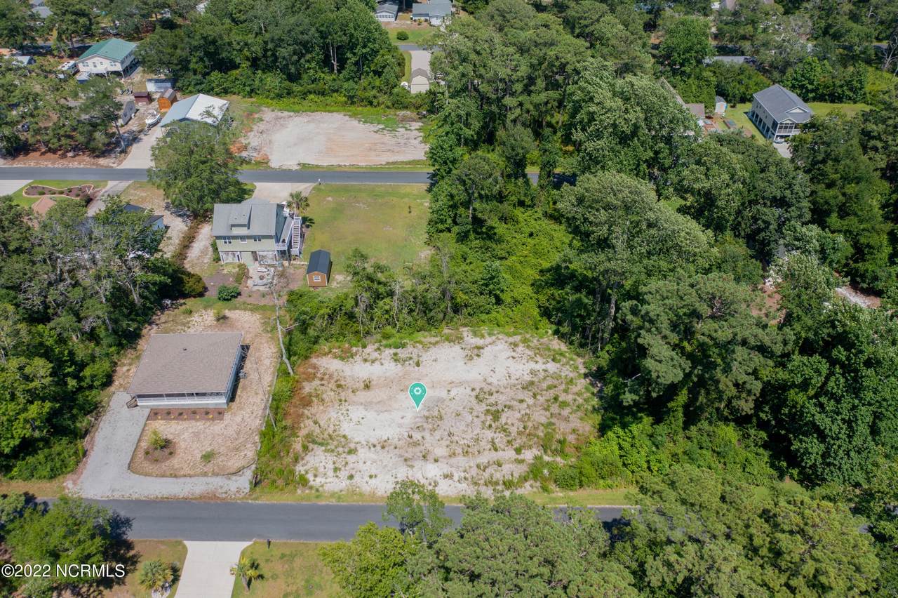 1765 Camelot Drive - Photo 1